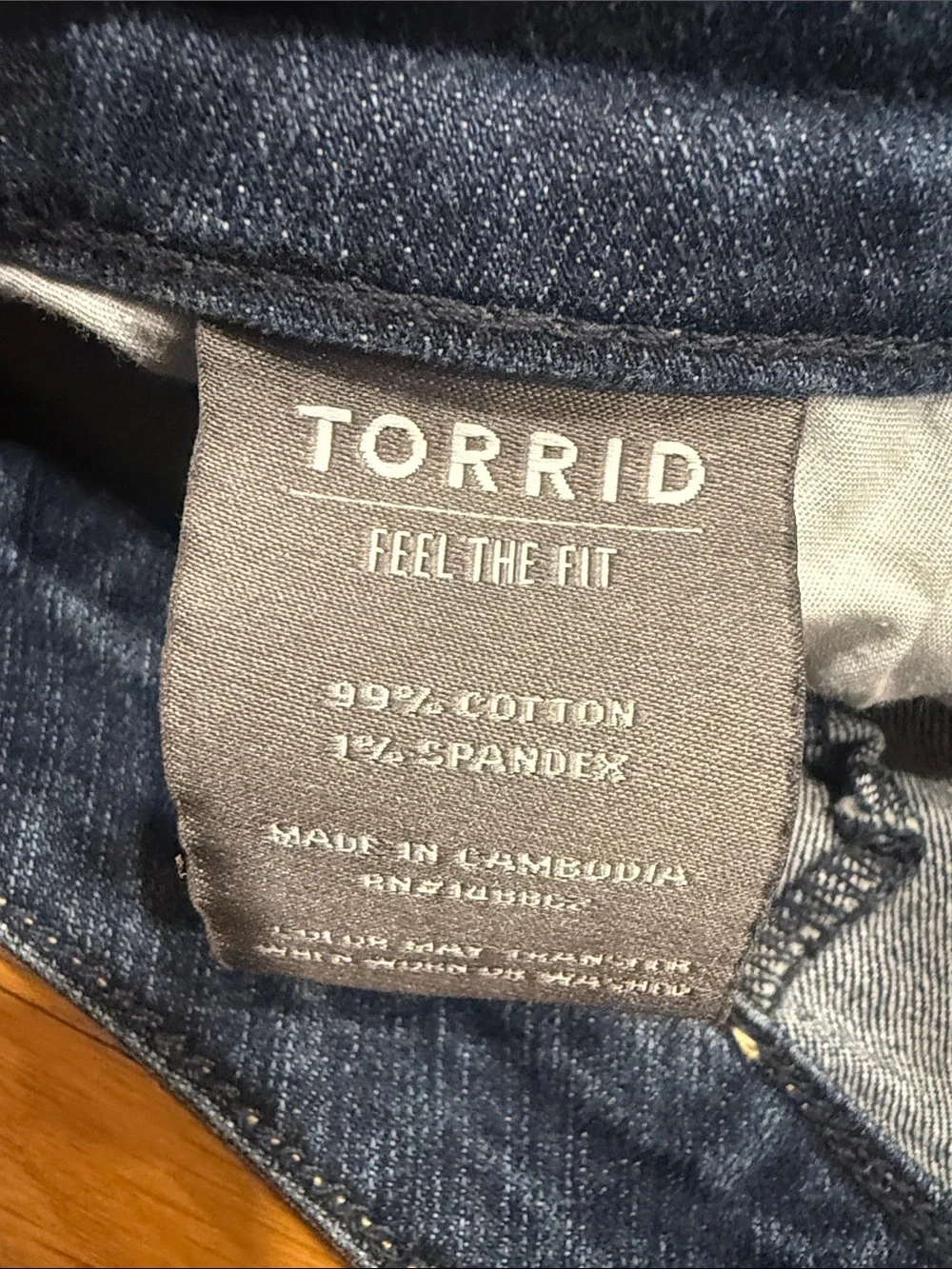 Torrid women’s jeans short size 24.